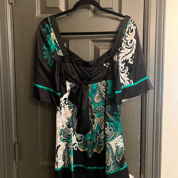 BEBE MINI DRESS SZ M - Picture 2 of 3